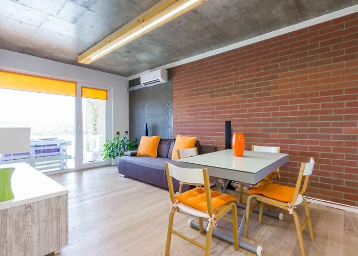 Trifoiului Lägenhet *